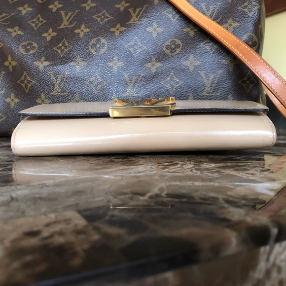 AUTH Louis Vuitton Portefeuille Louise Wallet RARE - Picture 6 of 8